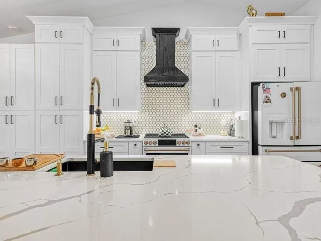 $1,449,000 | 1850 South Lake Reedy Boulevard, Frostproof, FL 33843