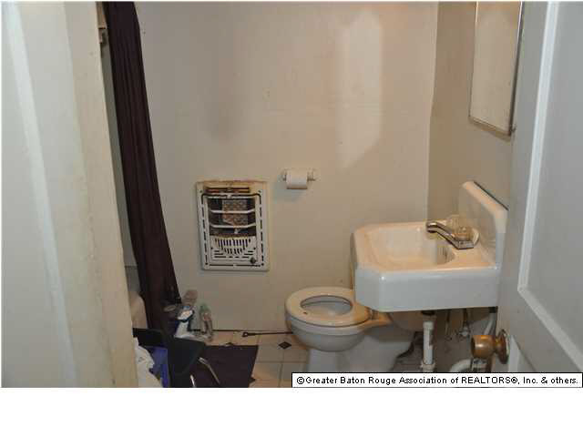3435 Ontario Street Baton Rouge, LA 70805 - Photo 3 of 11 Gallery Image 3