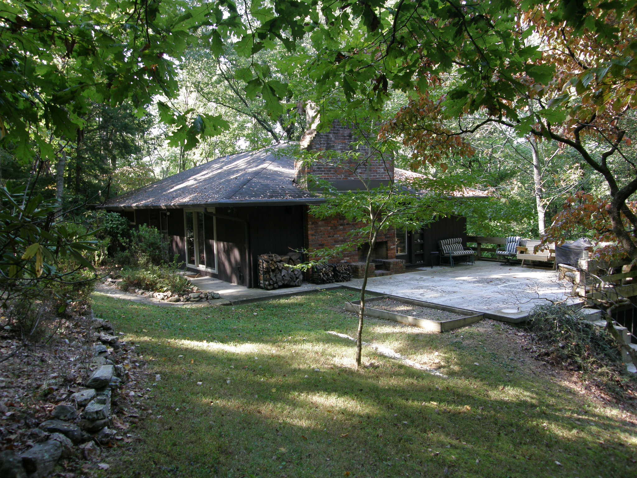 104 Ditman Lane Oak Ridge, TN 37830 - Photo 2 of 38 P1012204.JPG
