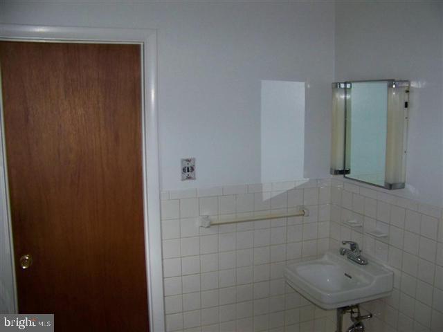 571 Walnut Road Harrisburg, PA 17113 - Photo 15 of 15
