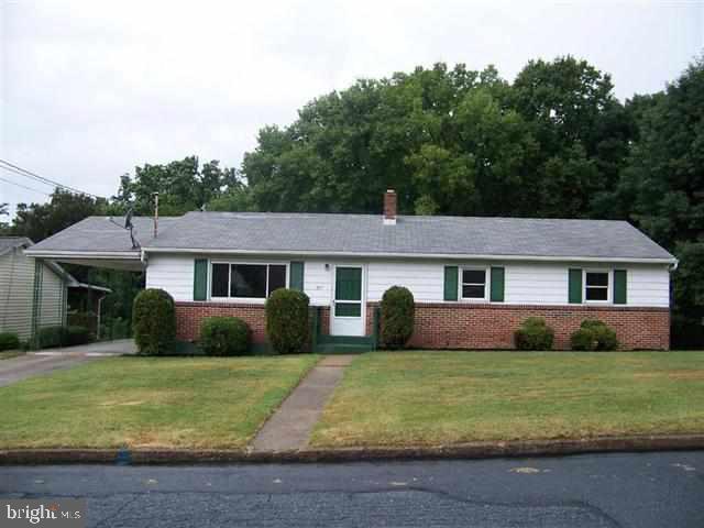 571 Walnut Road Harrisburg, PA 17113 - Photo 2 of 15