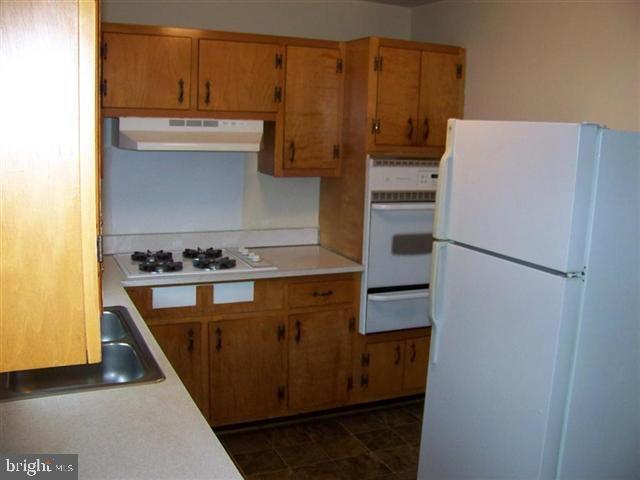 571 Walnut Road Harrisburg, PA 17113 - Photo 7 of 15