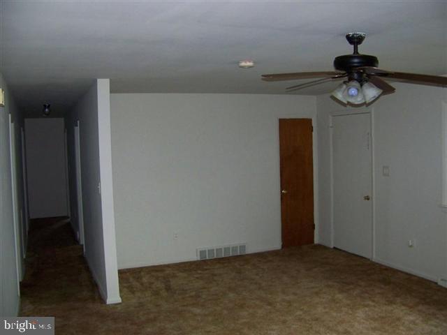 571 Walnut Road Harrisburg, PA 17113 - Photo 9 of 15