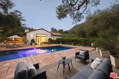 $5,500,000 | 647 Old Topanga Canyon Road, Topanga, CA 90290