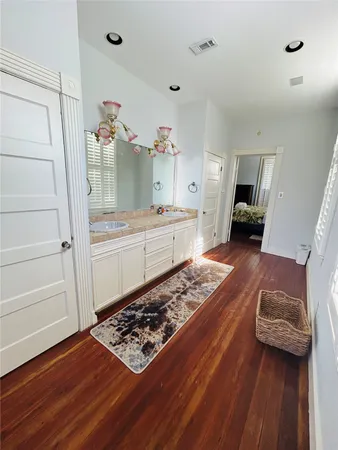 $3,000 | 804 Milam Street, Columbus, TX 78934