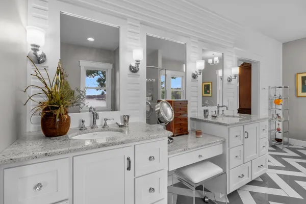 $4,249,700 | W5357 Lauderdale Drive, La Grange, WI 53121