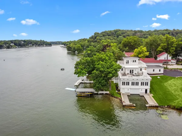 $4,249,700 | W5357 Lauderdale Drive, La Grange, WI 53121