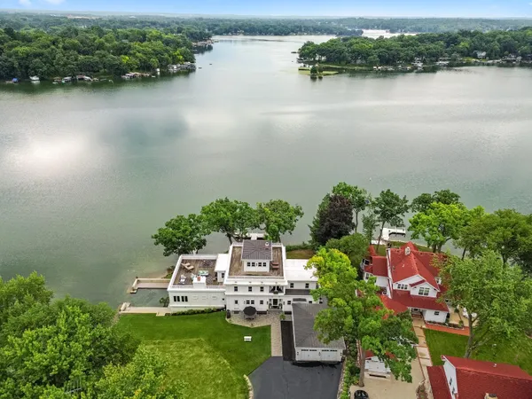 $4,249,700 | W5357 Lauderdale Drive, La Grange, WI 53121