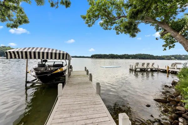 $4,249,700 | W5357 Lauderdale Drive, La Grange, WI 53121