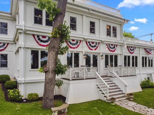 $4,249,700 | W5357 Lauderdale Drive, La Grange, WI 53121