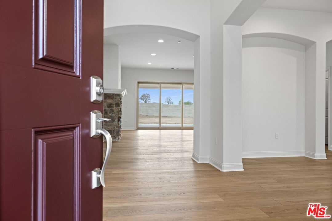 3604 Pathway Court Bakersfield, CA 93311 - Photo 7 of 63