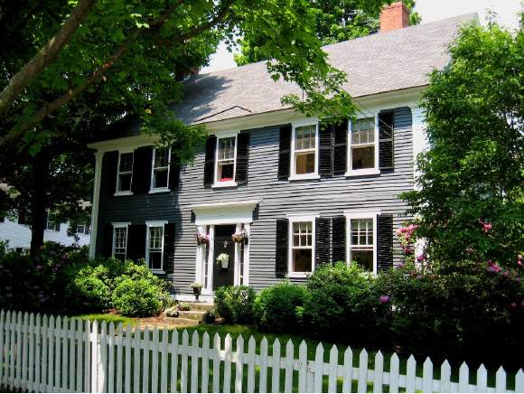 11 Carriage Road Amherst, NH 03031 - Photo 1 of 1
