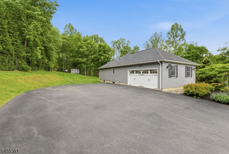 309 Turkey Top Road Port Murray, NJ 07865 - Photo 5 of 45
