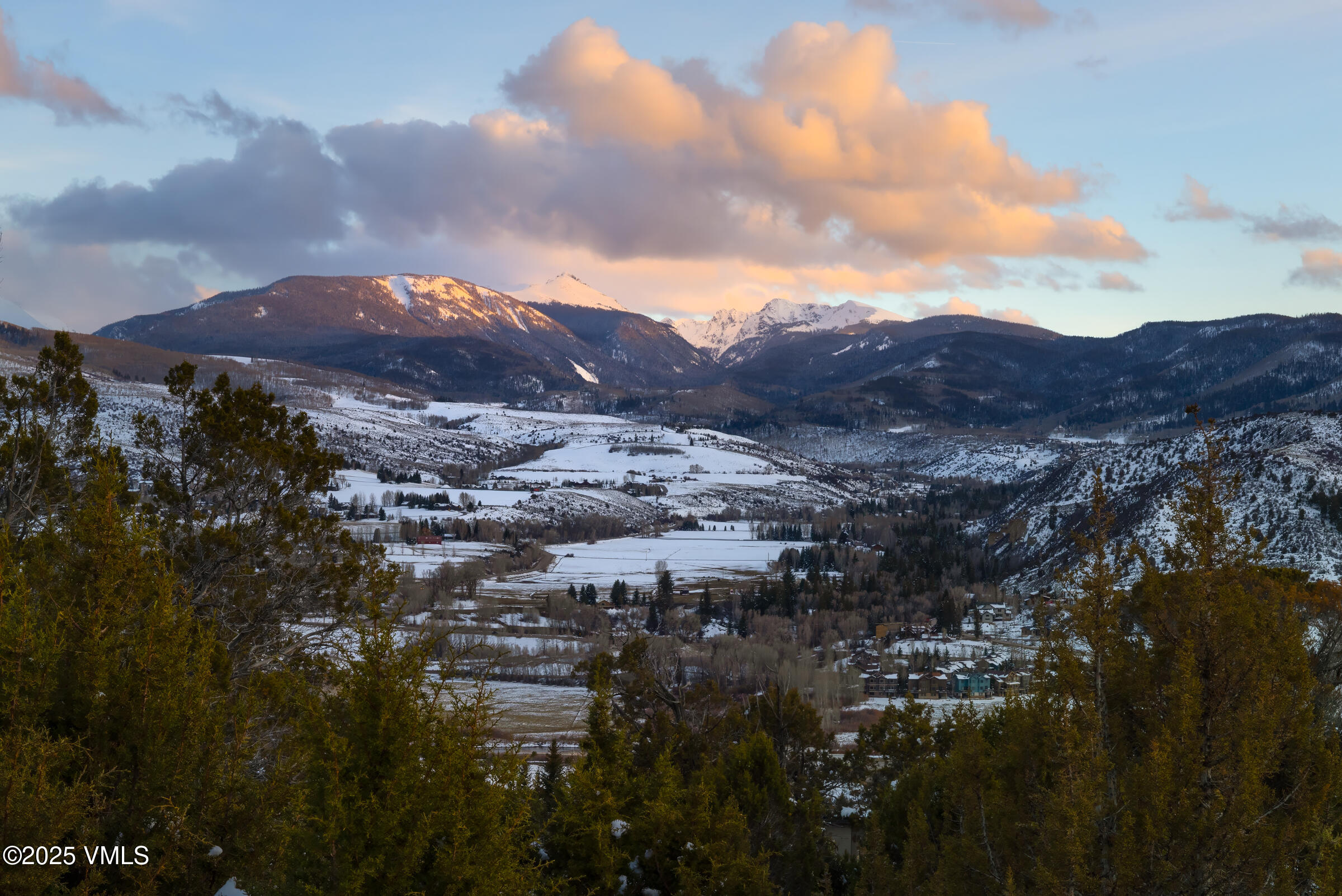 802 Beard Creek Trail Edwards, CO 81632 - Photo 30 of 39 802BeardCreek_DeckView