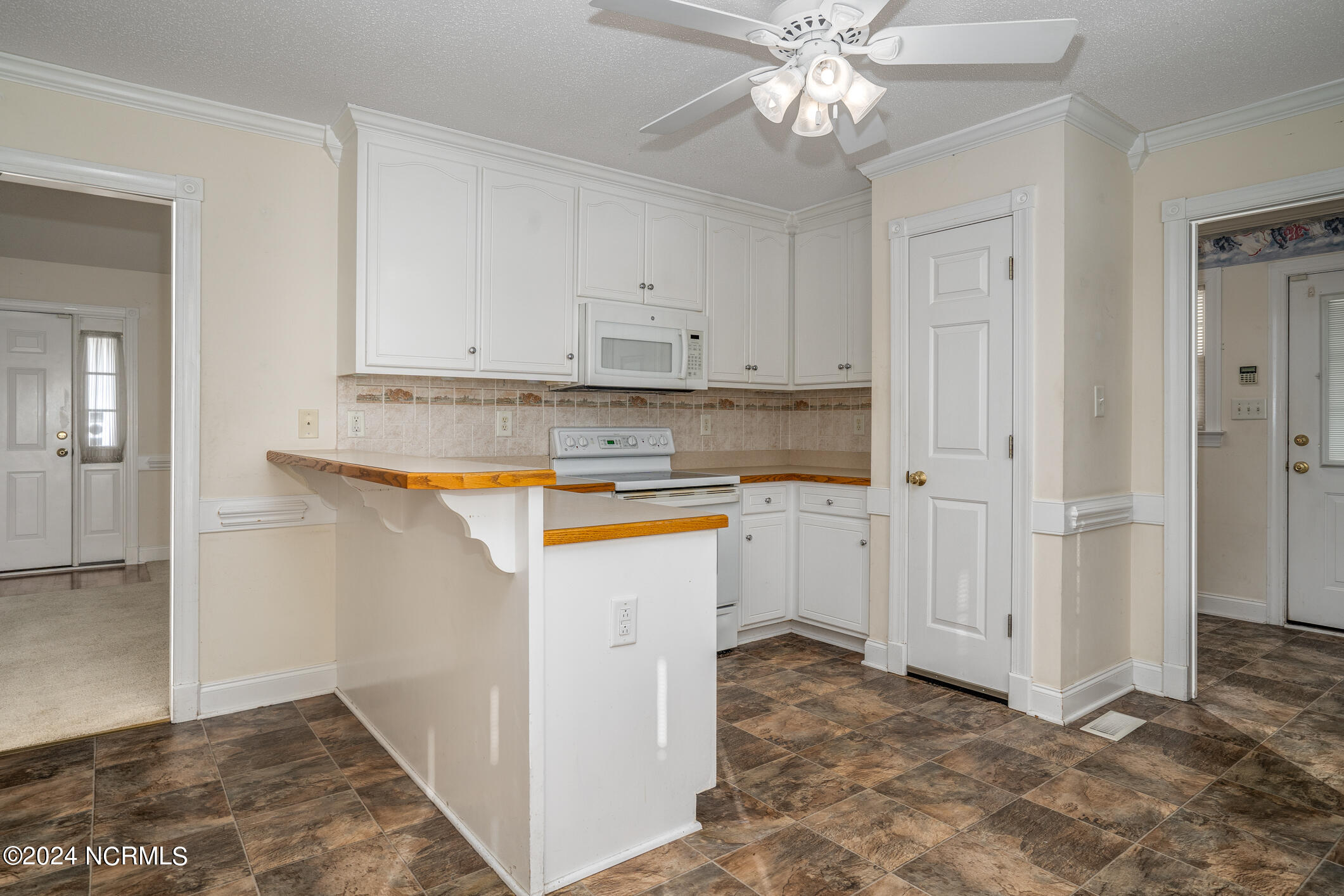 15797 Old Smithfield Road Sims, NC 27880 - Photo 11 of 33 010-15797OldSmithfieldRoad-Sims-NC-27880
