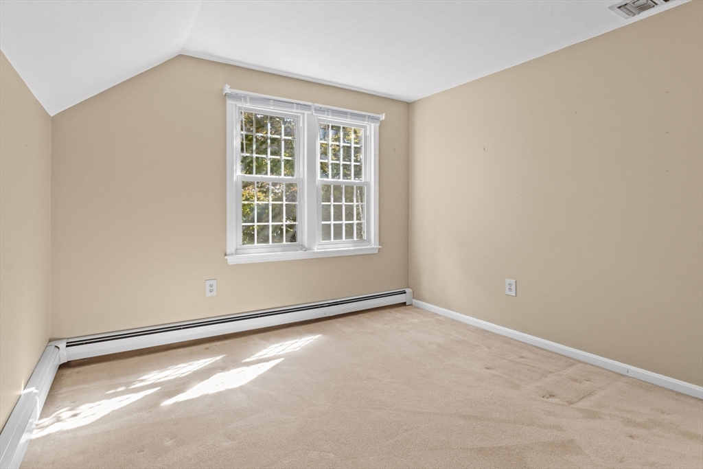 14 Robin Road Norfolk, MA 02056 - Photo 16 of 41