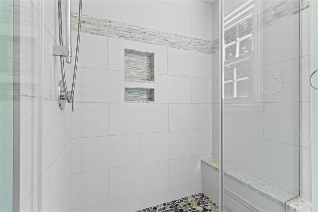 14 Robin Road Norfolk, MA 02056 - Photo 18 of 41