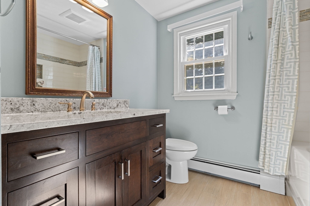 14 Robin Road Norfolk, MA 02056 - Photo 25 of 41