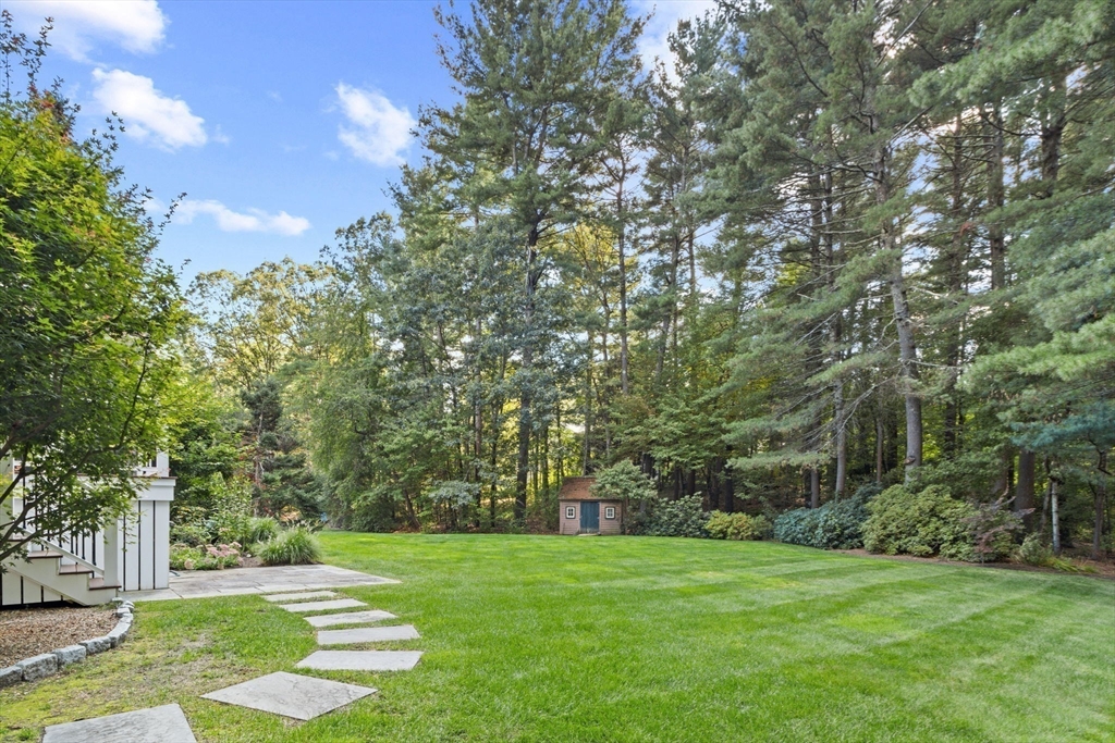 14 Robin Road Norfolk, MA 02056 - Photo 32 of 41