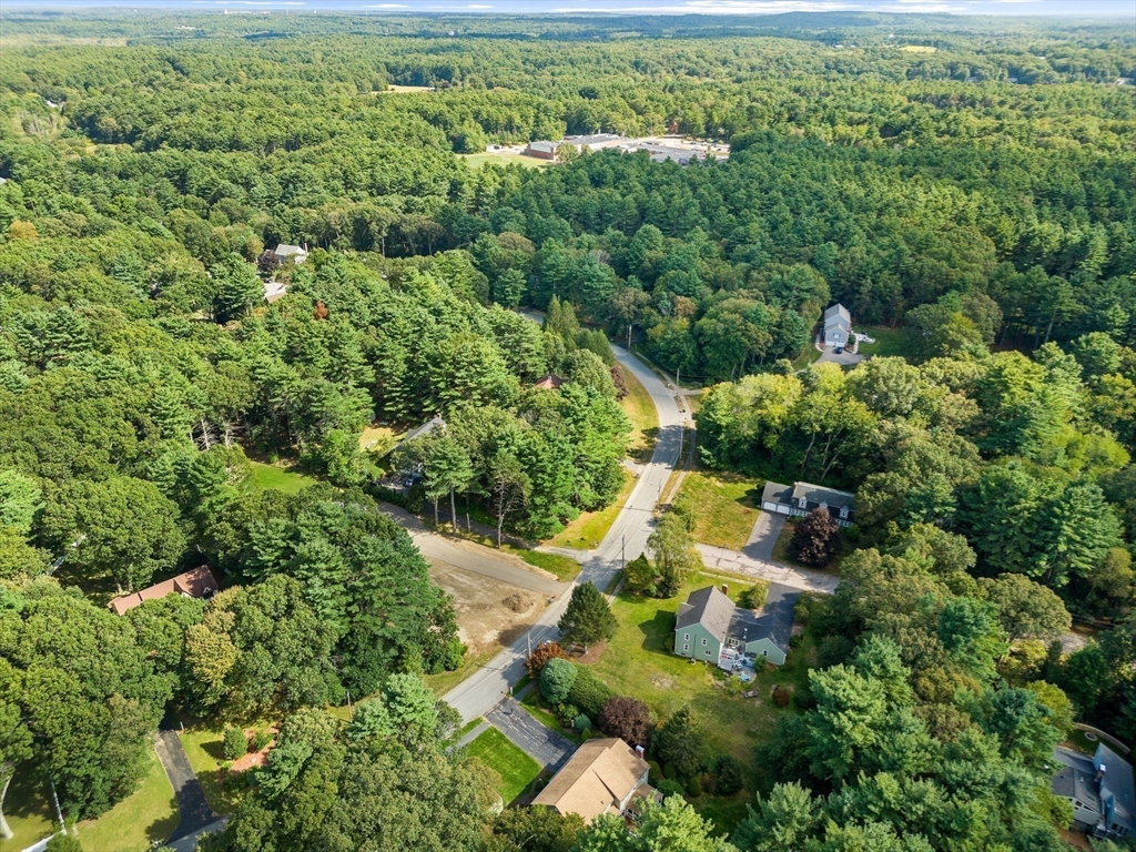 14 Robin Road Norfolk, MA 02056 - Photo 36 of 41