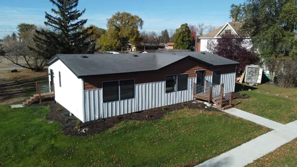 $189,900 | 123 8th Street North, Breckenridge, MN 56520