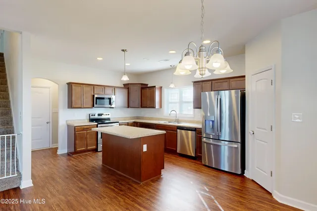 $335,000 | 406 Cattle Ranch Lane, Jacksonville, NC 28546