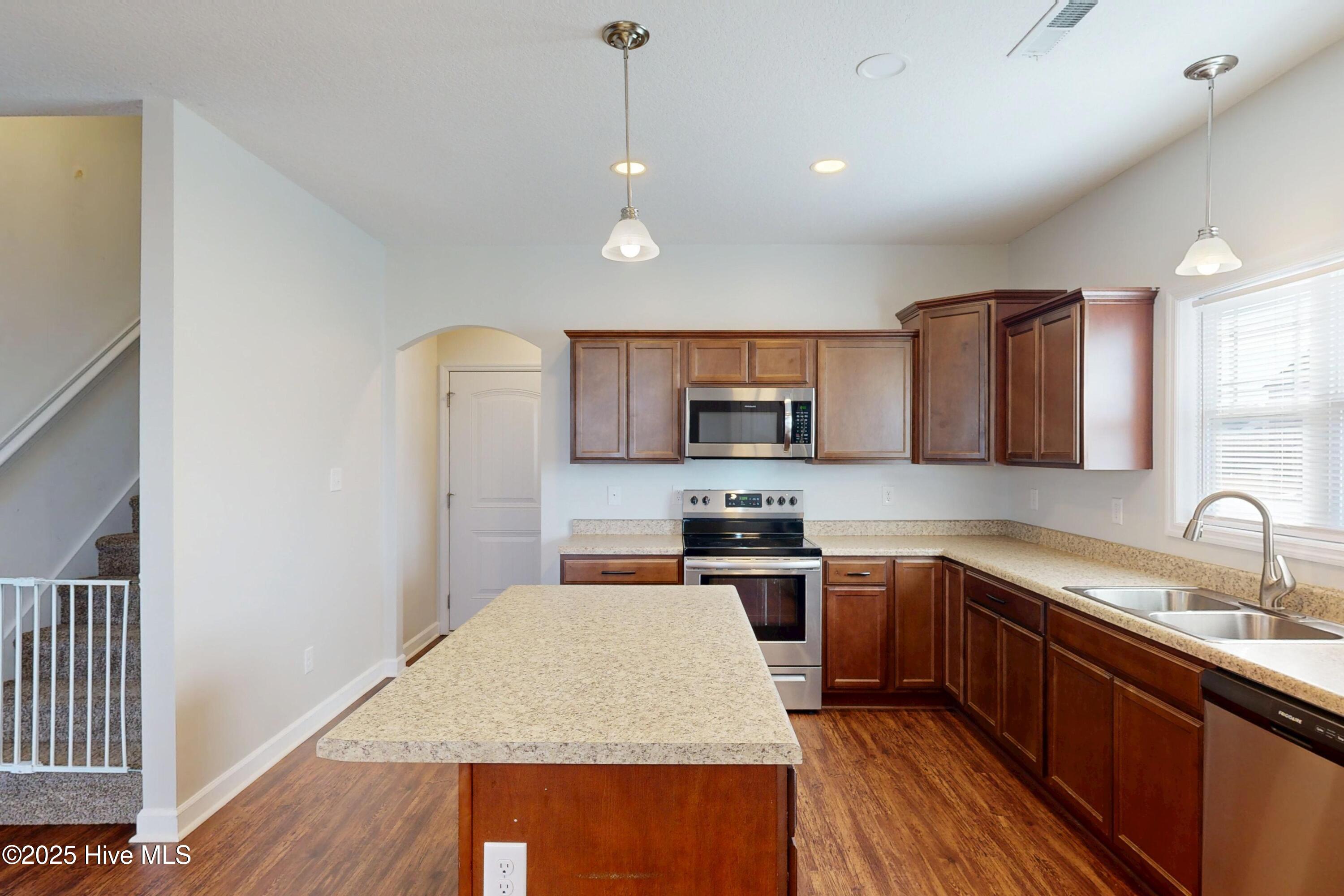 406 Cattle Ranch Lane Jacksonville, NC 28546 - Photo 14 of 50 406-Cattle-Ranch-Ln-12102025_163650