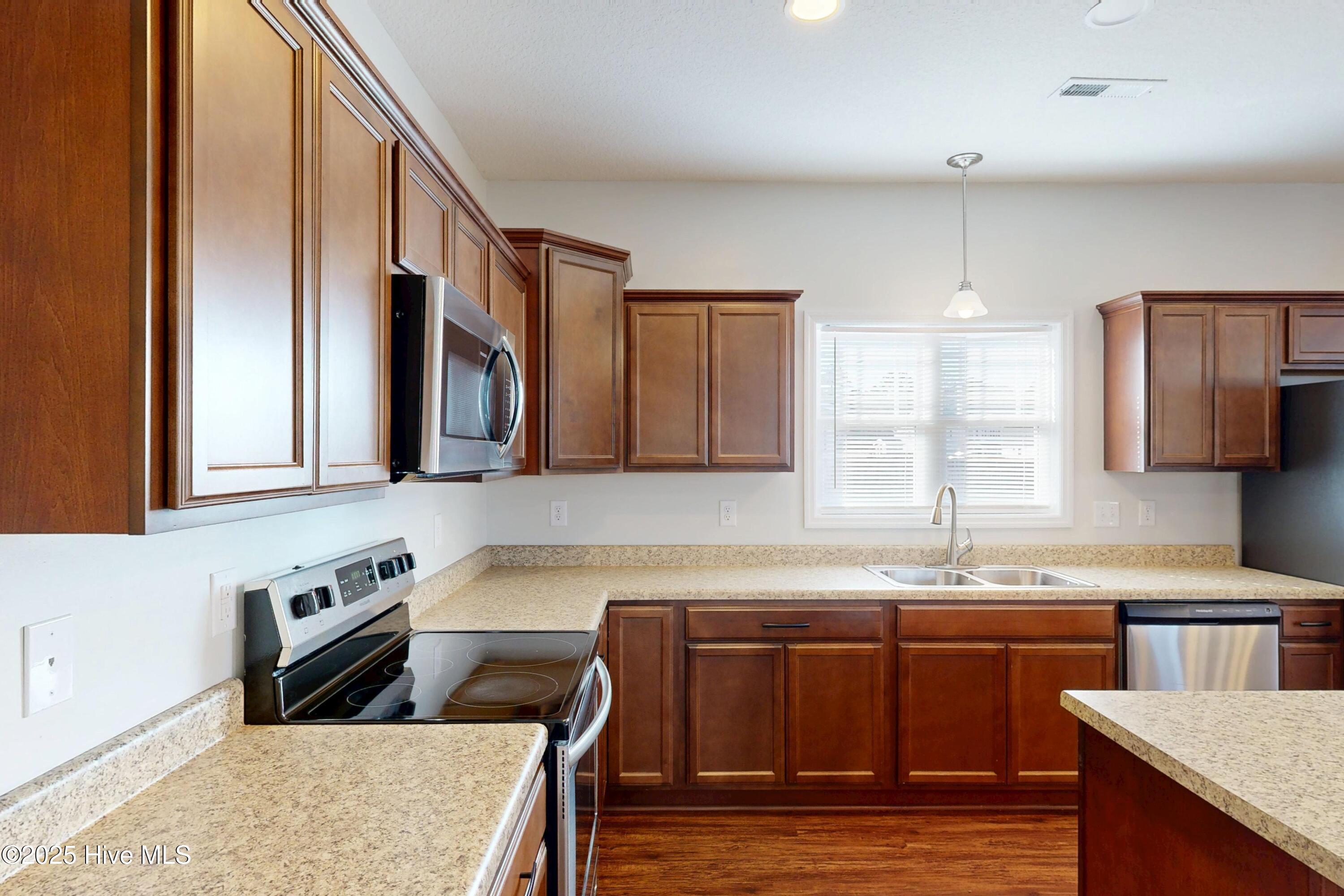 406 Cattle Ranch Lane Jacksonville, NC 28546 - Photo 16 of 50 406-Cattle-Ranch-Ln-12102025_164015