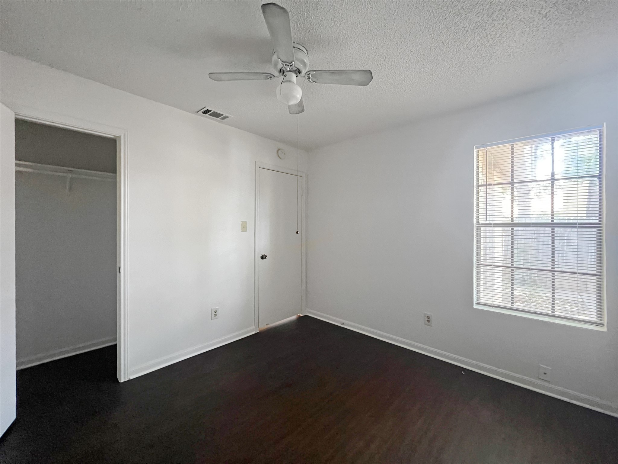 2010 Alex Avenue, Unit B Austin, TX 78728 - Photo 14 of 20 Secondary Bedroom