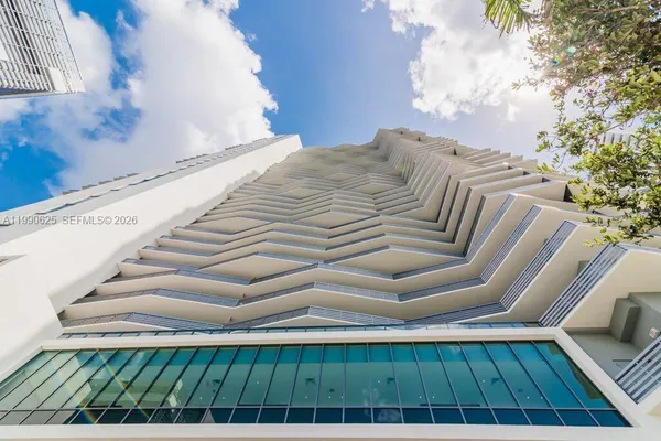 $6,750 | 460 Northeast 28th Street, Unit 2508, Miami, FL 33137