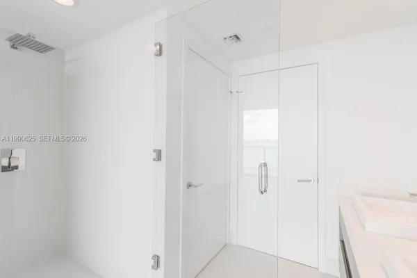 $6,750 | 460 Northeast 28th Street, Unit 2508, Miami, FL 33137