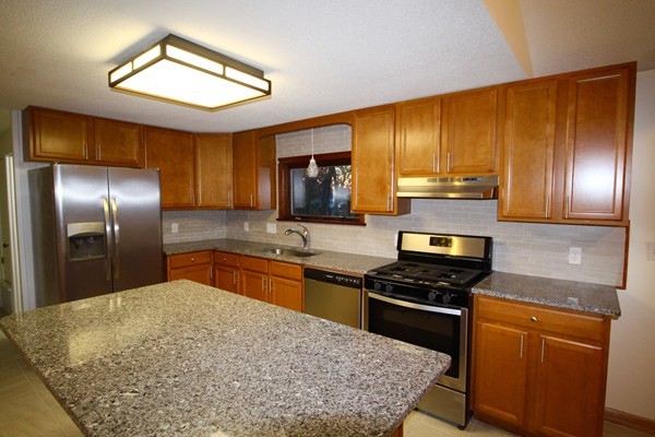 204 East Allen Ridge Road Springfield, MA 01118 - Photo 5 of 15