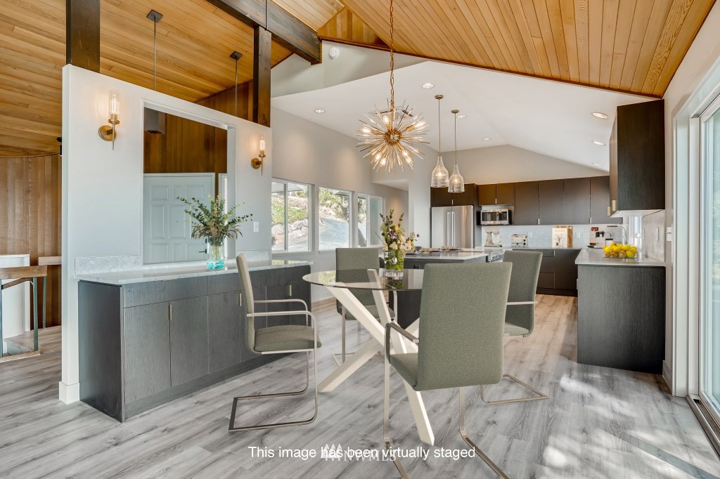 1935 Southwest Hillcrest Road Burien, WA 98166 - Photo 14 of 34 Gallery Image 14