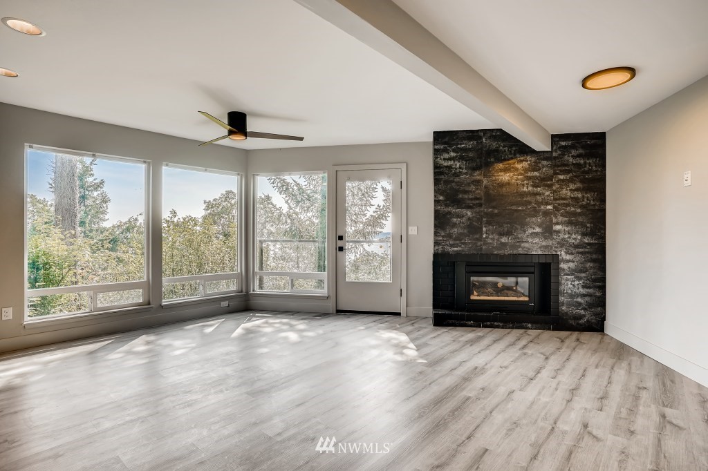 1935 Southwest Hillcrest Road Burien, WA 98166 - Photo 25 of 34 Gallery Image 25