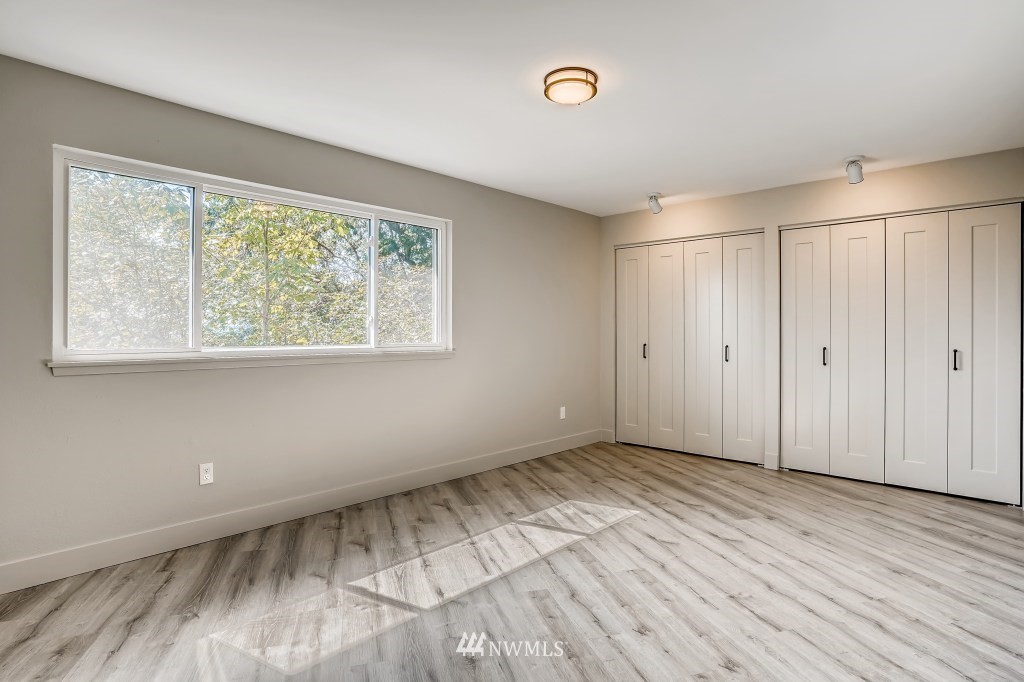 1935 Southwest Hillcrest Road Burien, WA 98166 - Photo 26 of 34 Gallery Image 26
