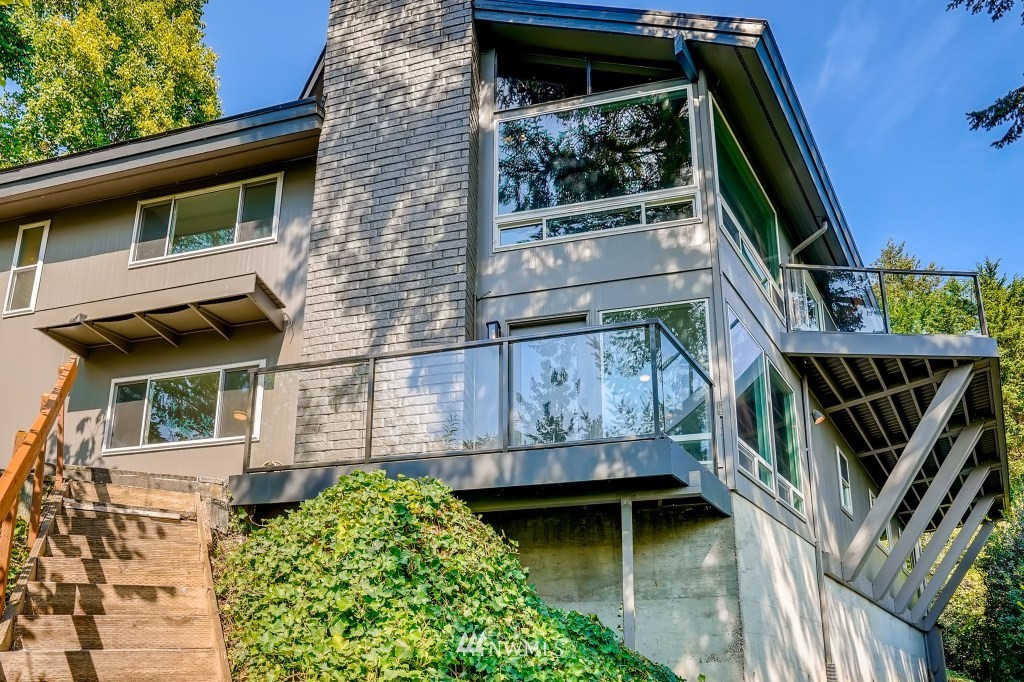 1935 Southwest Hillcrest Road Burien, WA 98166 - Photo 31 of 34 Gallery Image 31