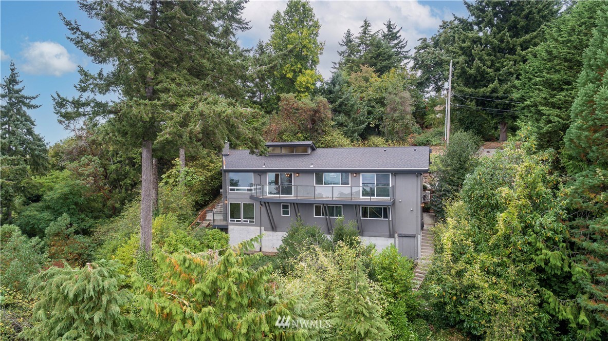 1935 Southwest Hillcrest Road Burien, WA 98166 - Photo 32 of 34 Gallery Image 32