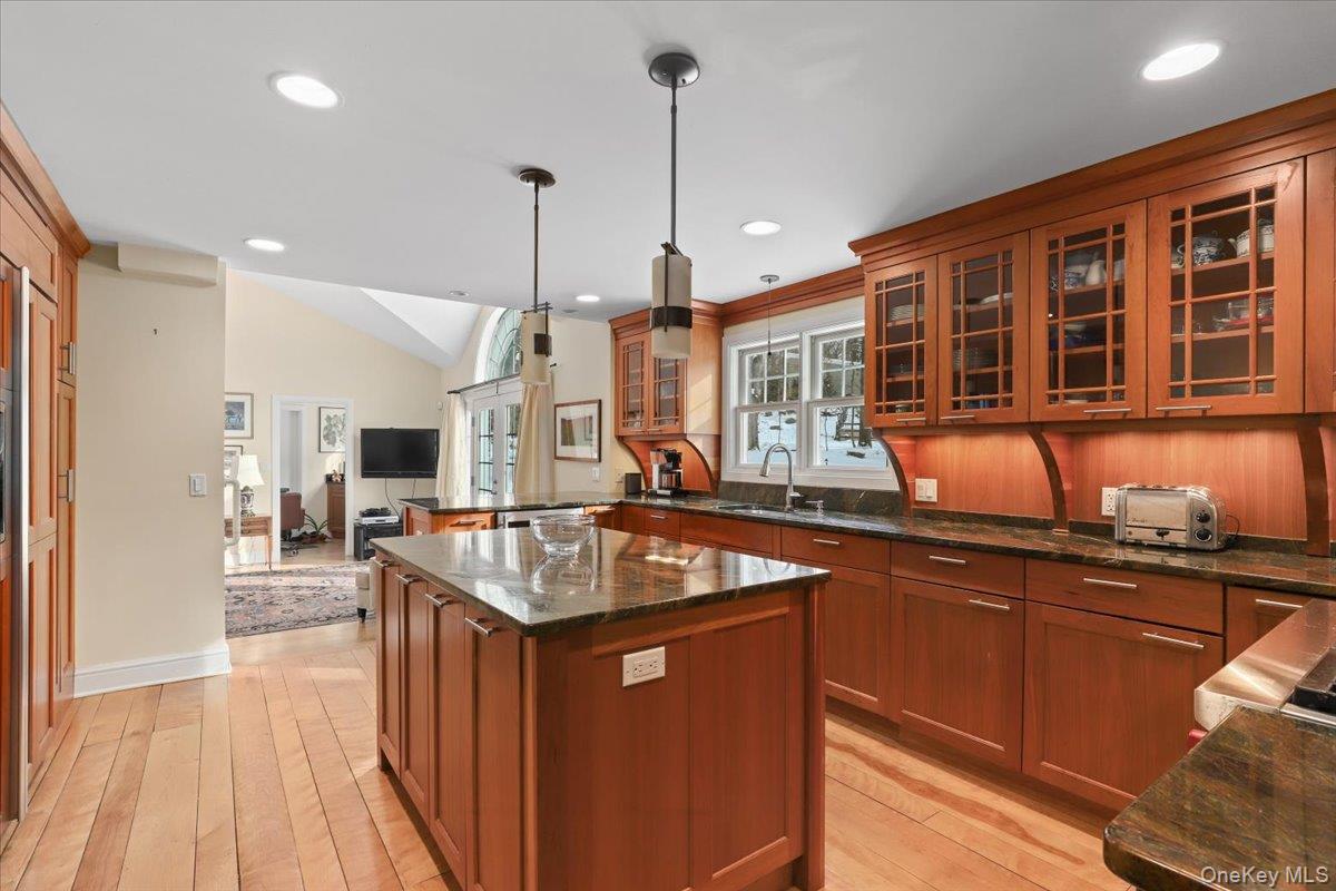 28 Cradle Rock Road Pound Ridge, NY 10576 - Photo 12 of 30