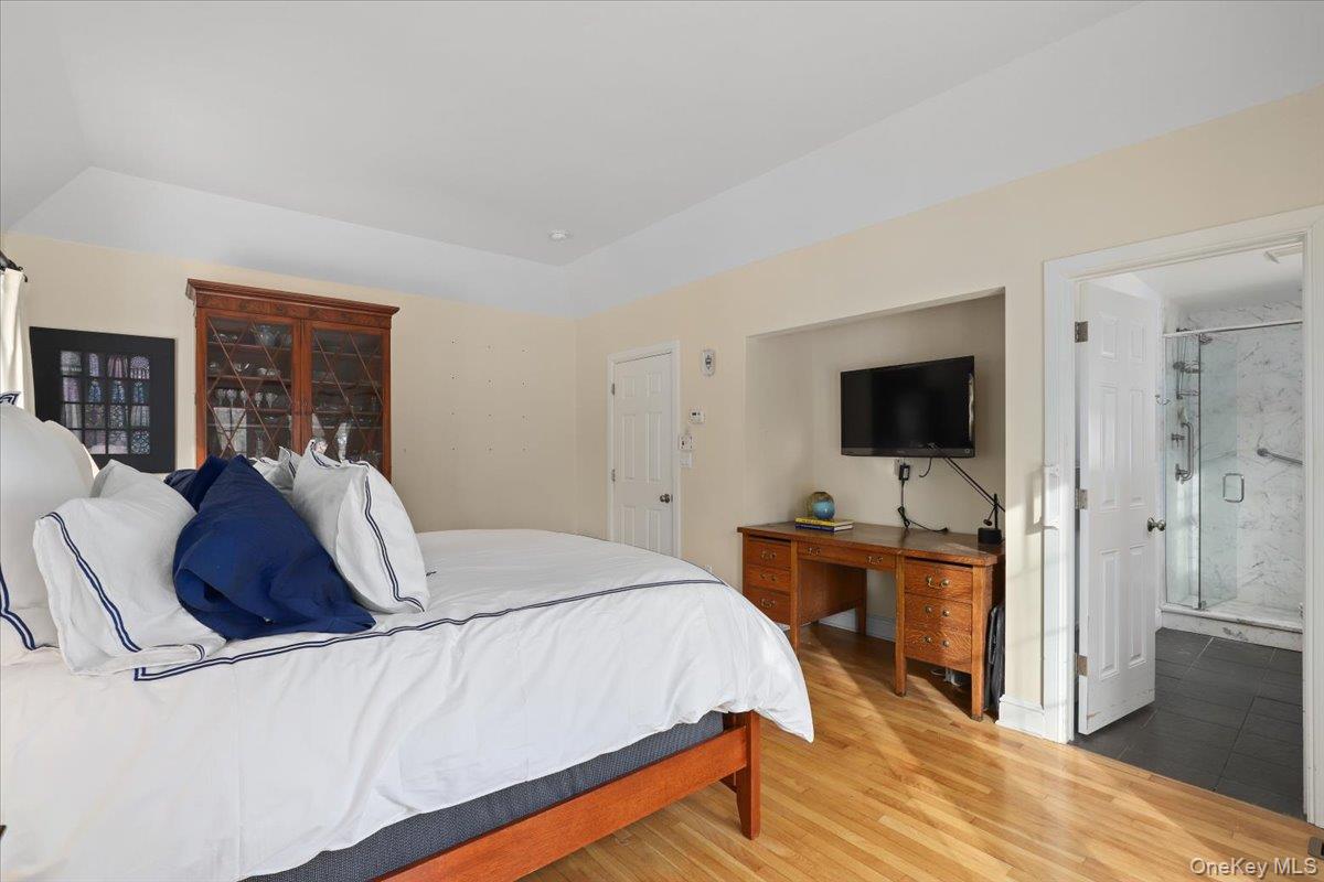 28 Cradle Rock Road Pound Ridge, NY 10576 - Photo 19 of 30