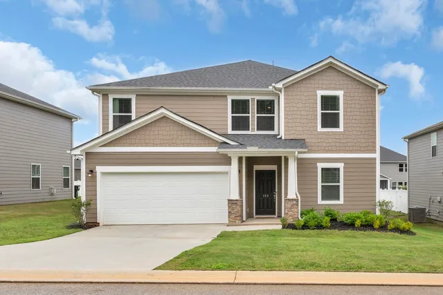 $384,900 | 133 Hazelcroft Drive, Fountain Inn, SC 29644