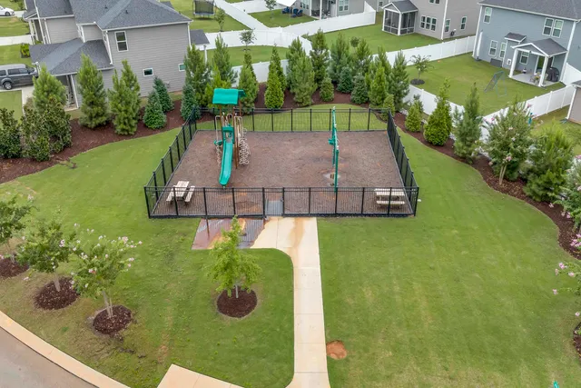 $384,900 | 133 Hazelcroft Drive, Fountain Inn, SC 29644