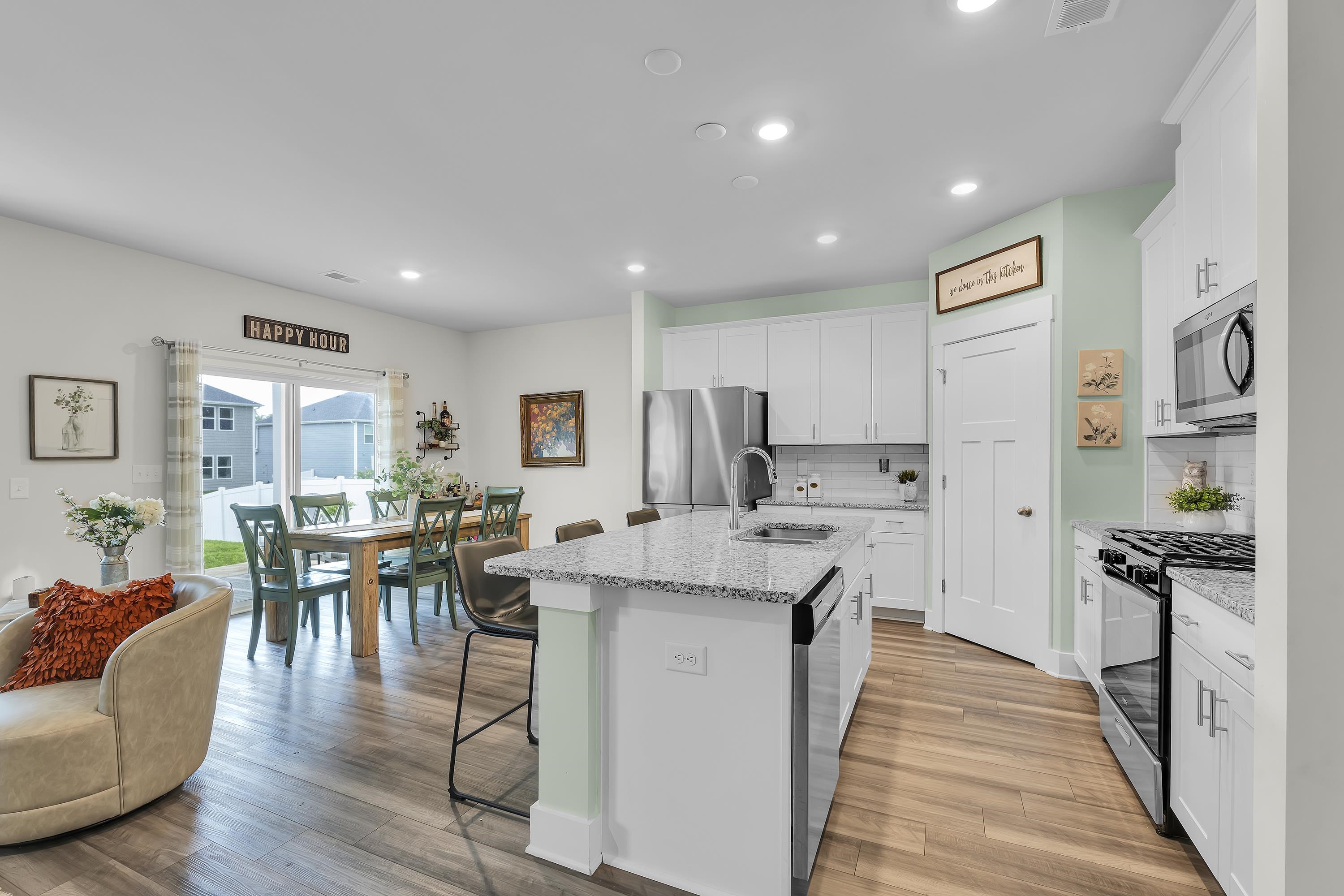 133 Hazelcroft Drive Fountain Inn, SC 29644 - Photo 4 of 36