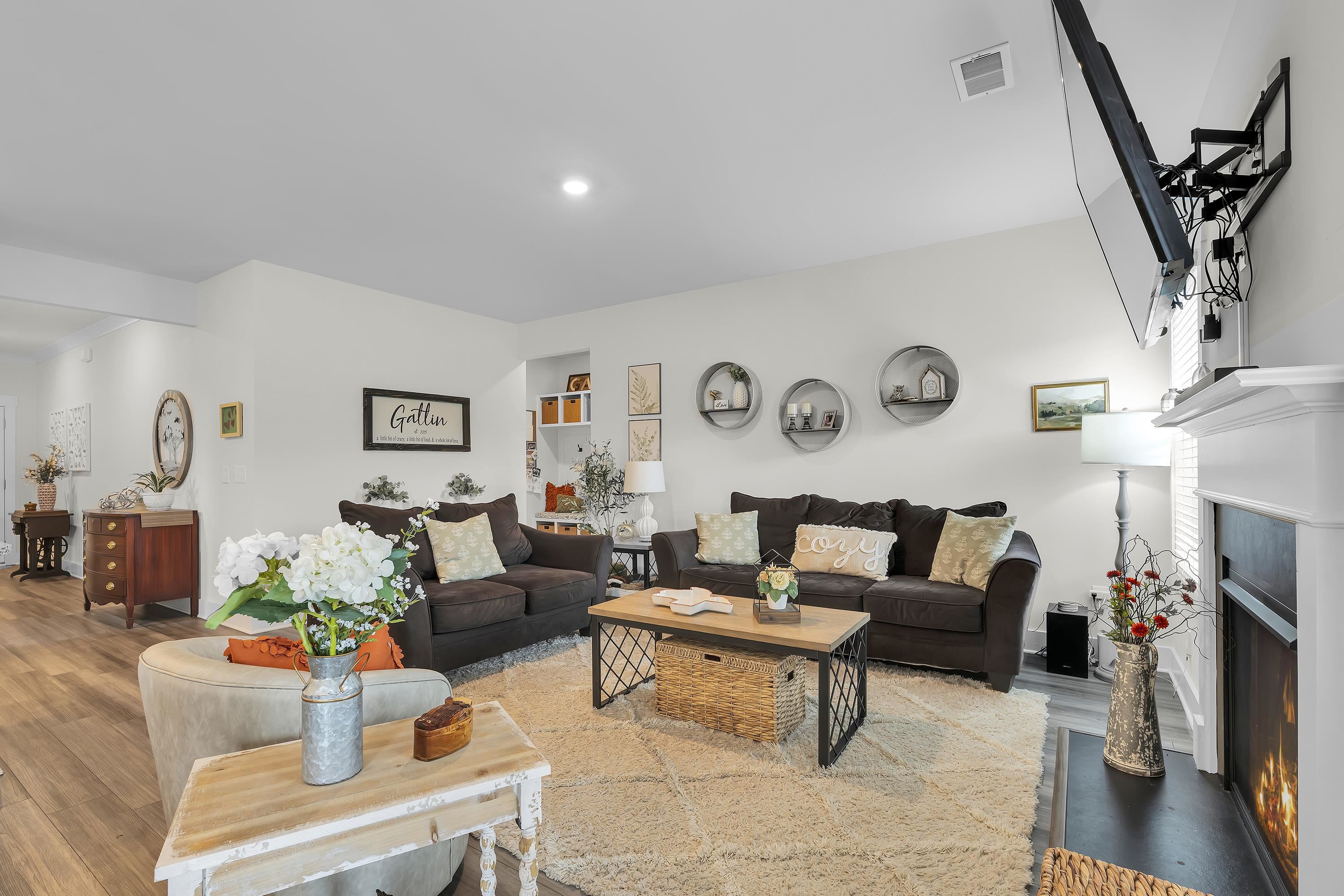 133 Hazelcroft Drive Fountain Inn, SC 29644 - Photo 9 of 36