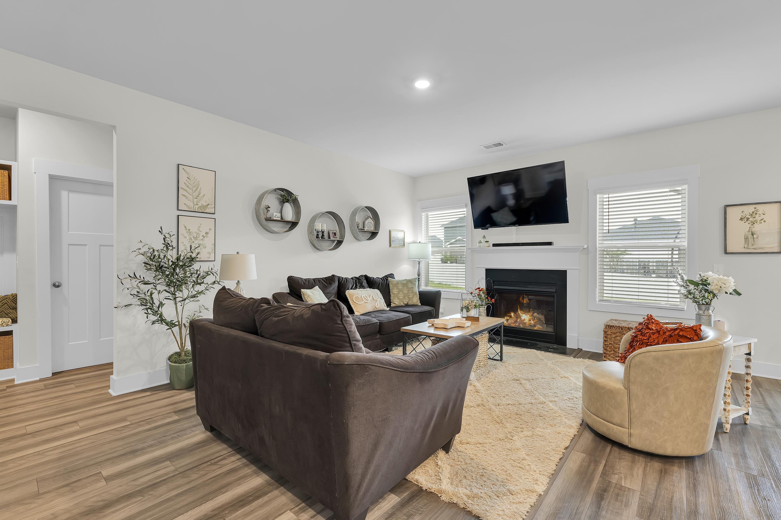 133 Hazelcroft Drive Fountain Inn, SC 29644 - Photo 10 of 36