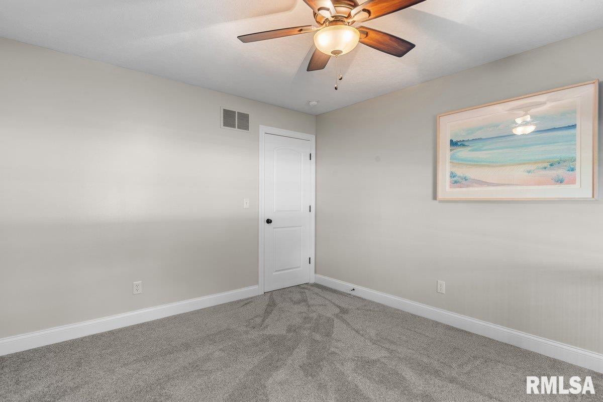 1401 Meadow Rue Drive Springfield, IL 62712 - Photo 35 of 55 Gallery Image 35