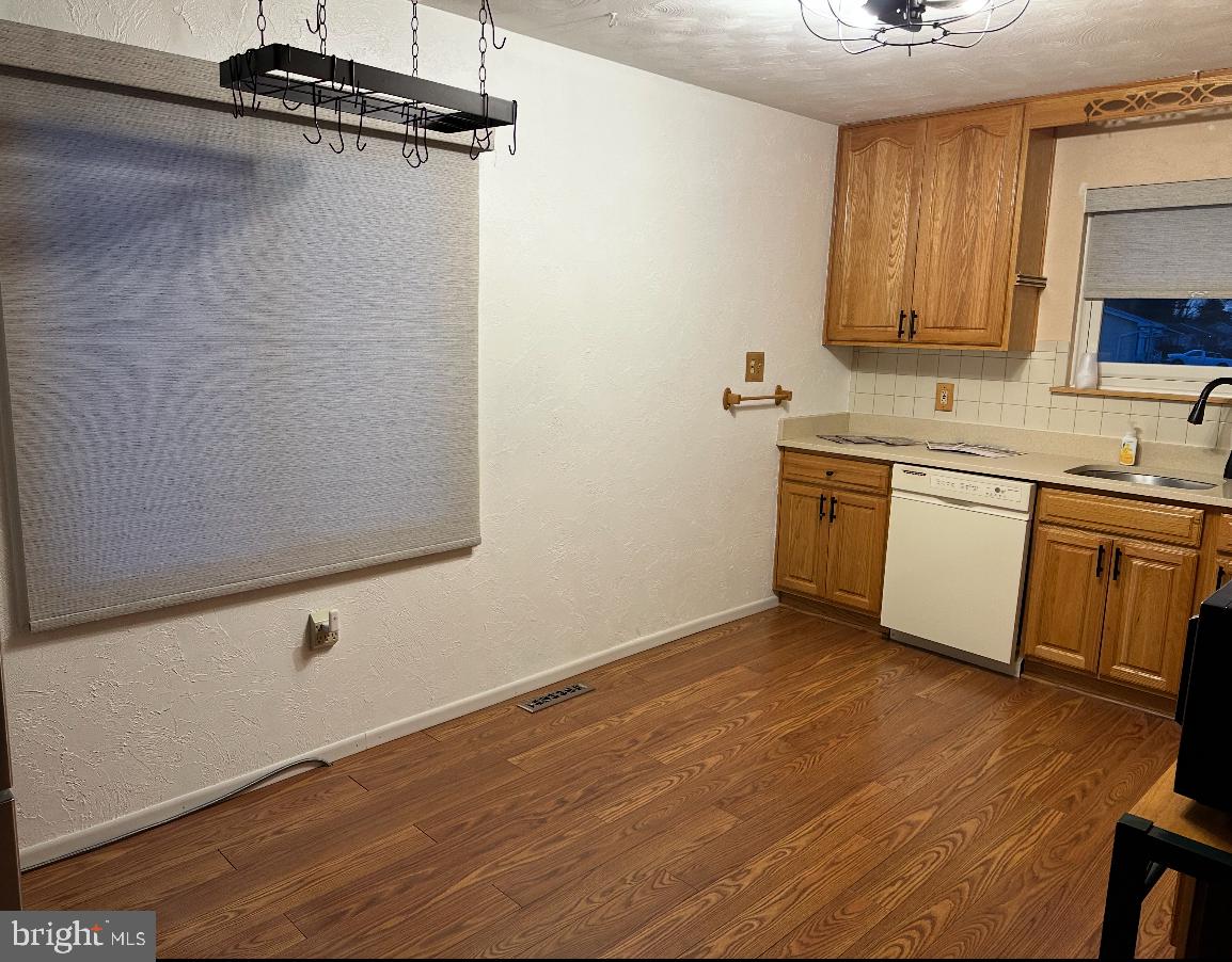 8253 Rupert Road South Millersville, MD 21108 - Photo 14 of 32 Freshly Painted Kitchen