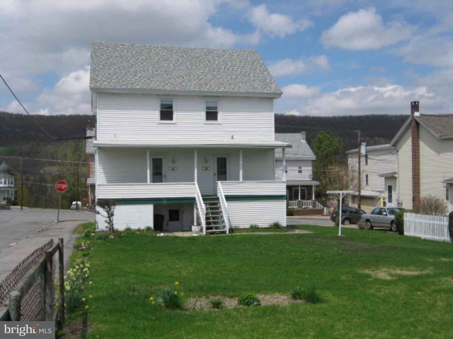 100-102 East Ruddle Street Coaldale, PA 18218 - Photo 10 of 10 Exterior Back