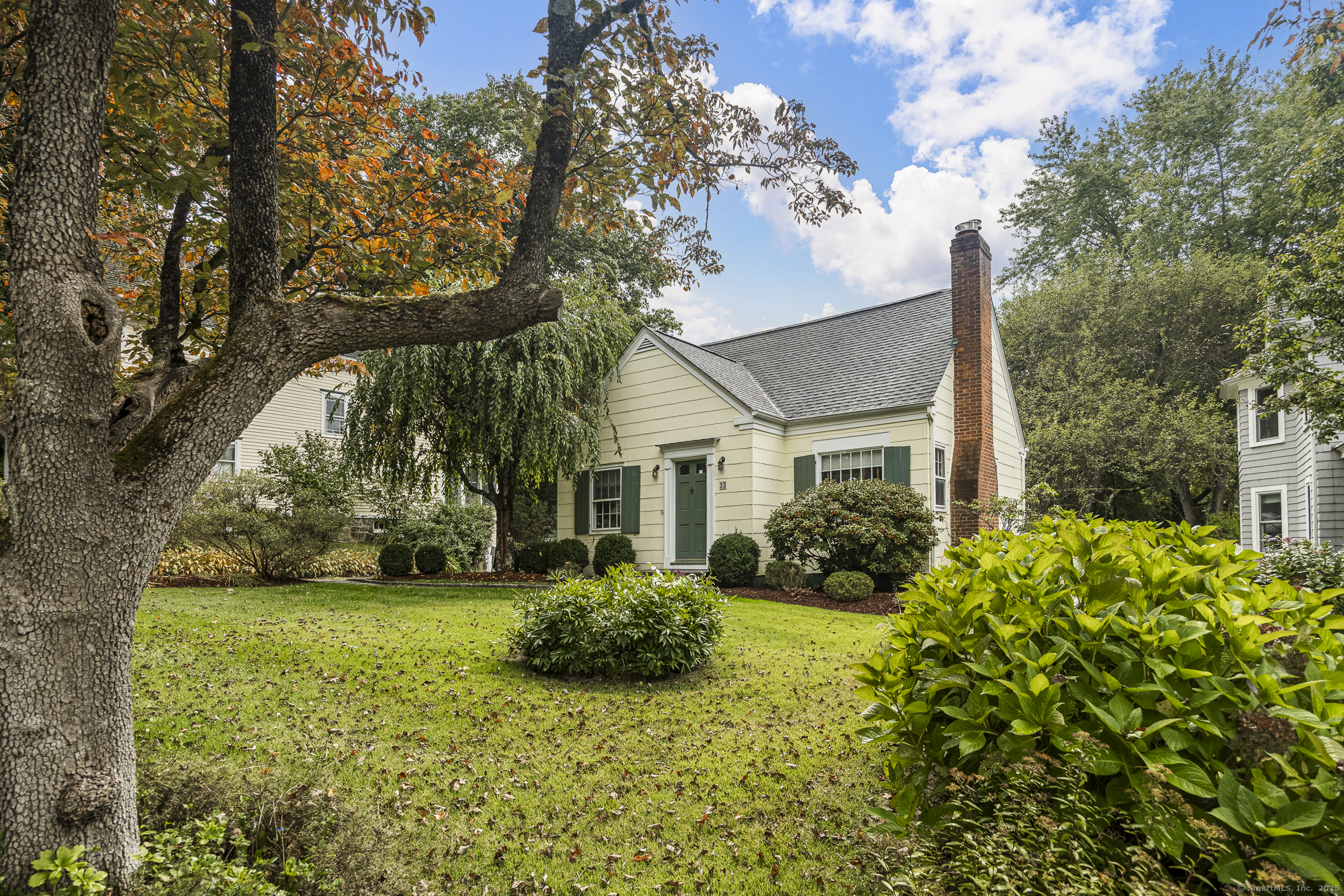 33 North Salem Road Ridgefield, CT 06877 - Photo 1 of 1