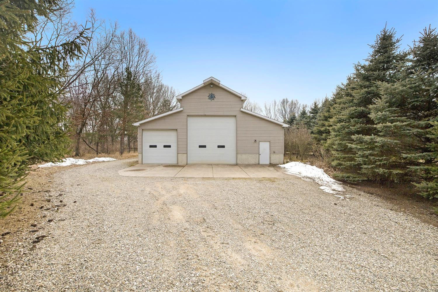 19225 Sandborn Road Manchester, MI 48158 - Photo 5 of 52 Photo 5