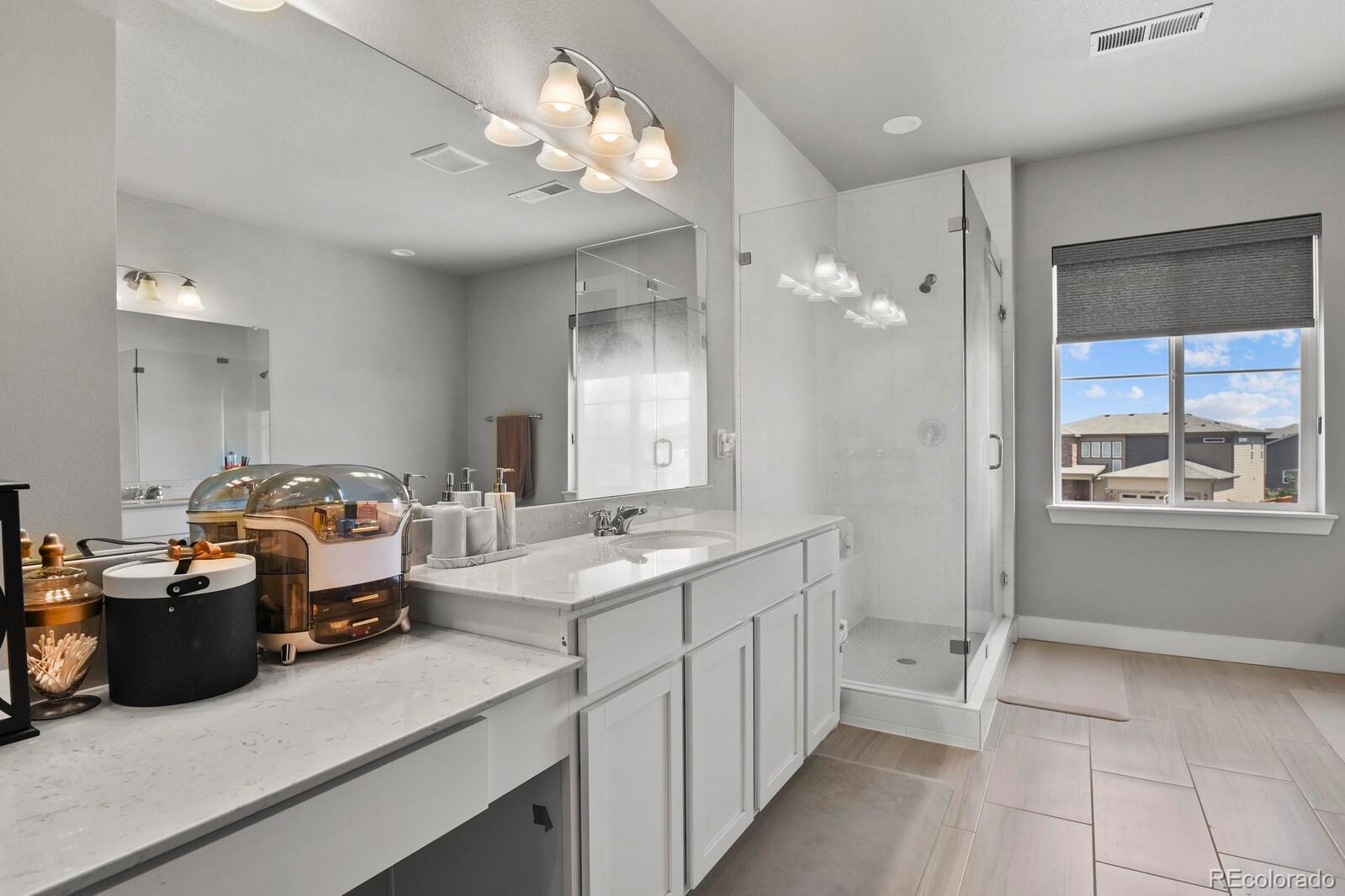 6357 Rockingham Way Castle Pines, CO 80108 - Photo 19 of 29 Gallery Image 19